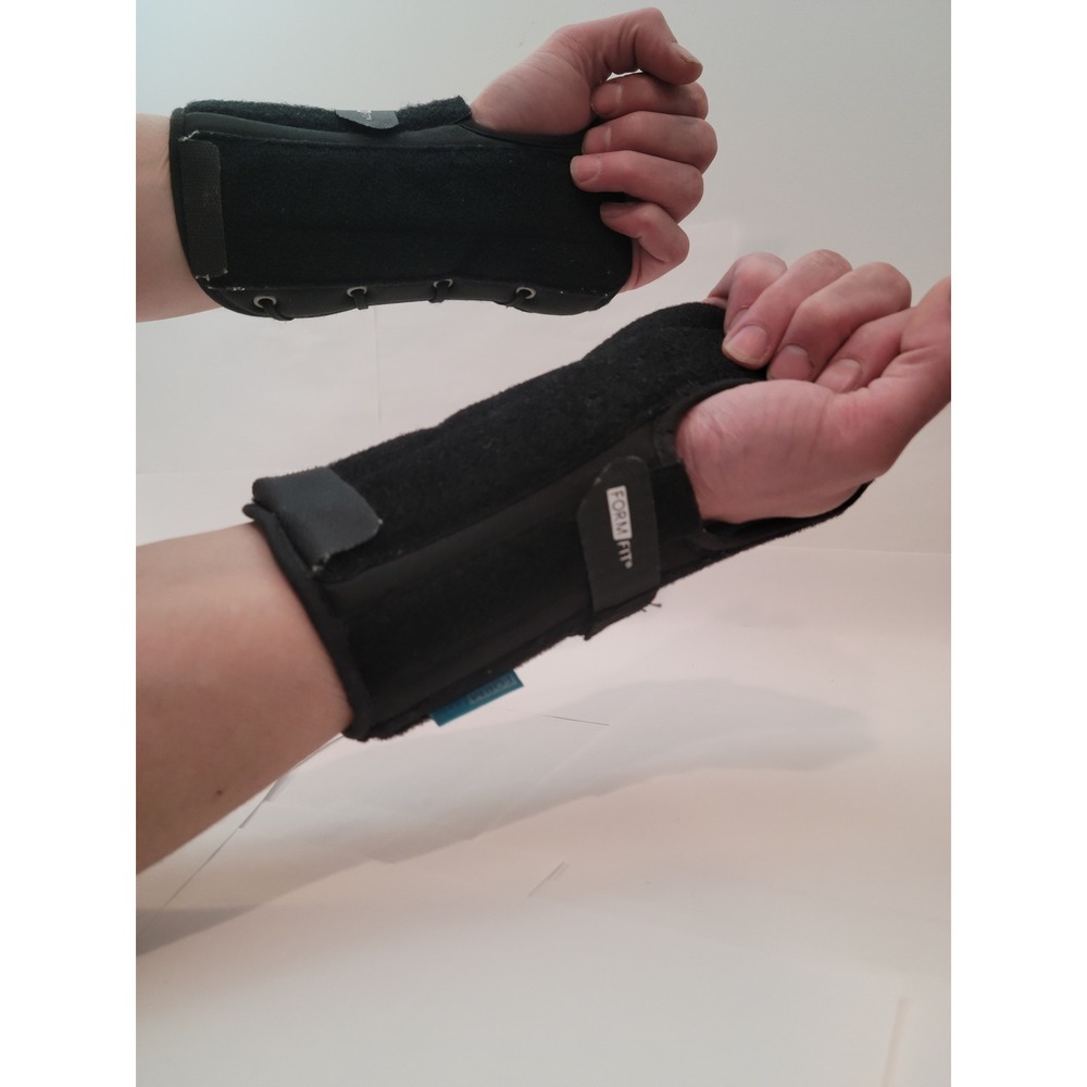 Ossur Formfit Wrist‎ Brace Pair Universal Left Right Black 803 Support Splint - Picture 8 of 9